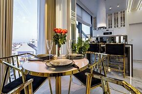 Q18 ApartHotel