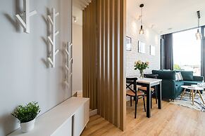 Q18 ApartHotel