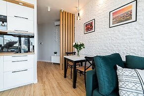 Q18 ApartHotel