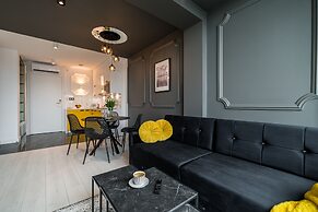 Q18 ApartHotel