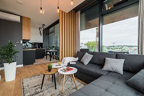 Q18 ApartHotel