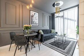 Q18 ApartHotel