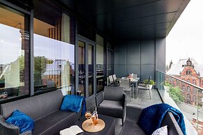 Q18 ApartHotel