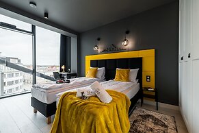 Q18 ApartHotel