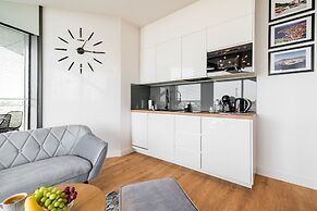 Q18 ApartHotel