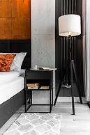 Q18 ApartHotel