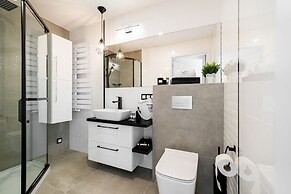 Q18 ApartHotel