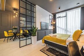 Q18 ApartHotel