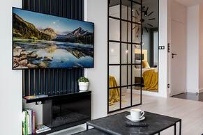 Q18 ApartHotel