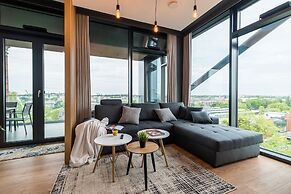 Q18 ApartHotel