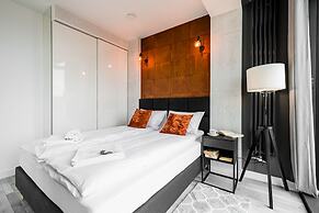 Q18 ApartHotel