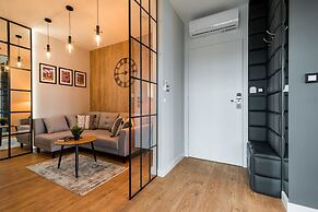 Q18 ApartHotel