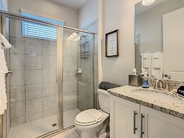 Encanto 5br Upscale Home In Encore Near Disney 5 Bedroom Home by Redaw