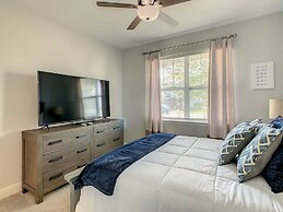 Encanto 5br Upscale Home In Encore Near Disney 5 Bedroom Home by Redaw