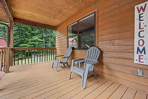 Andy Woods Lodge - 4 Bedrooms, 1.5 Baths, Sleeps 8 4 Home by RedAwning