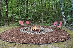 Andy Woods Lodge - 4 Bedrooms, 1.5 Baths, Sleeps 8 4 Home by RedAwning