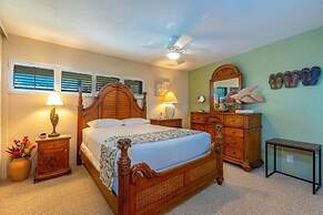 Sugar Beach Resort, #412 1 Bedroom Condo by RedAwning