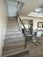 Ocean Sunrise 3 Bedroom Home by RedAwning