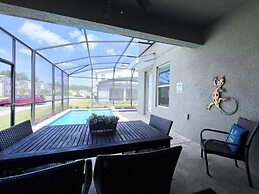 5 Bed 5 Bath South Facing Pool Home Storey Lake 5 Bedroom Home by RedA