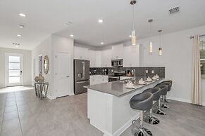 Storey Lake 9 Bedroom Villa With Games Room 9 Home