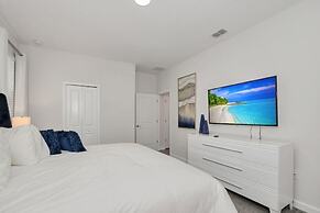 Storey Lake 9 Bedroom Villa With Games Room 9 Home