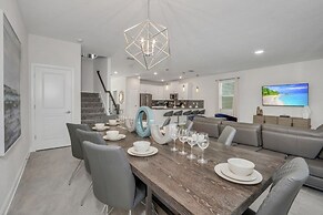 Storey Lake 9 Bedroom Villa With Games Room 9 Home