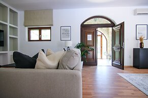 Phaedrus Living Luxury Villa Kathikas