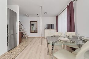 Semaforowa Apartment Wroclaw by Renters