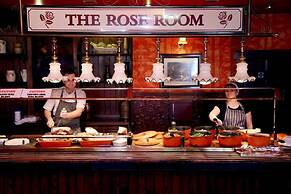 Rose & Crown Hotel