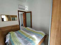 Remarkable 2-bed Apartment in St Julians