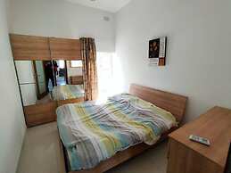 Remarkable 2-bed Apartment in St Julians