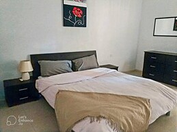 Remarkable 2-bed Apartment in St Julians