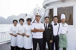 Hera Classic Boutique Cruises