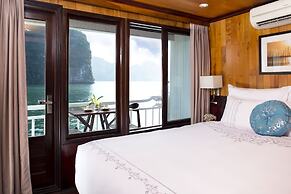 Hera Classic Boutique Cruises