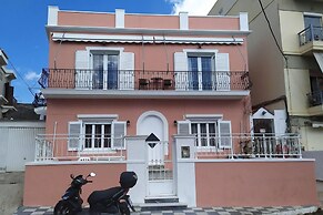 Nefeli House Syros ,