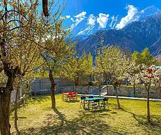 Dumani Nagar Hotel & Resort