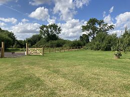 Oxton Hill Hideaway