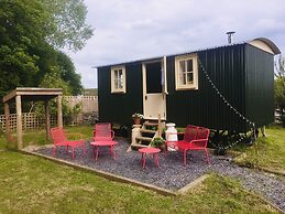 Oxton Hill Hideaway