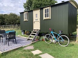 Oxton Hill Hideaway