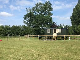 Oxton Hill Hideaway
