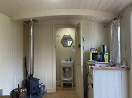 Oxton Hill Hideaway