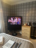 The Q Hotel