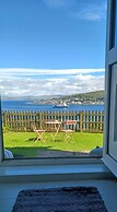 Outstanding, Georgian Flat Overlooking the bay