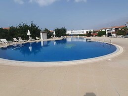 Carrington Sea Magic 2 bed Plus 2 Apartment