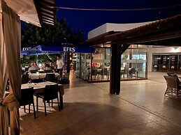 Carrington Sea Magic 2 bed Plus 2 Apartment