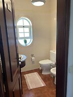Fantastic House, Swimmingpool, Jacuzzi, Horses