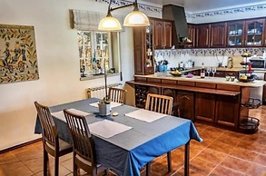 Fantastic House, Swimmingpool, Jacuzzi, Horses