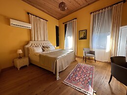 Grace Lounge Premium