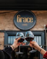 Grace Lounge Premium