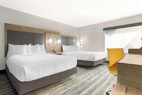 Best Western Plus Mobile Inn & Suites